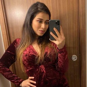 Meet your Posher, Syeda